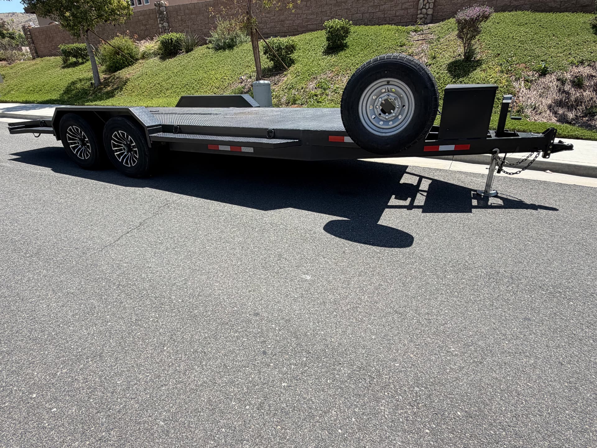 20ft Flatbed Trailer with Winch